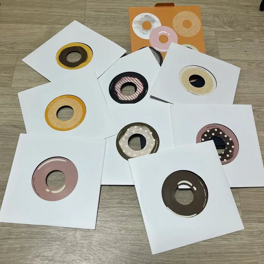 [BUNJANG] J Dilla Donuts 45rpm LP Box Set / 제이 딜라 J Dilla Donuts 45rpm LP Box