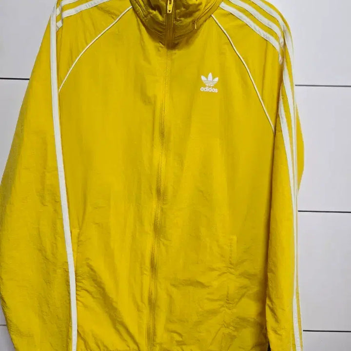[BUNJANG] Adidas Trefoil Woven Windbreaker Jumper / 아디다스 트레포일 우븐 바람막이 점퍼