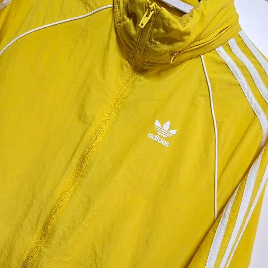 [BUNJANG] Adidas Trefoil Woven Windbreaker Jumper / 아디다스 트레포일 우븐 바람막이 점퍼