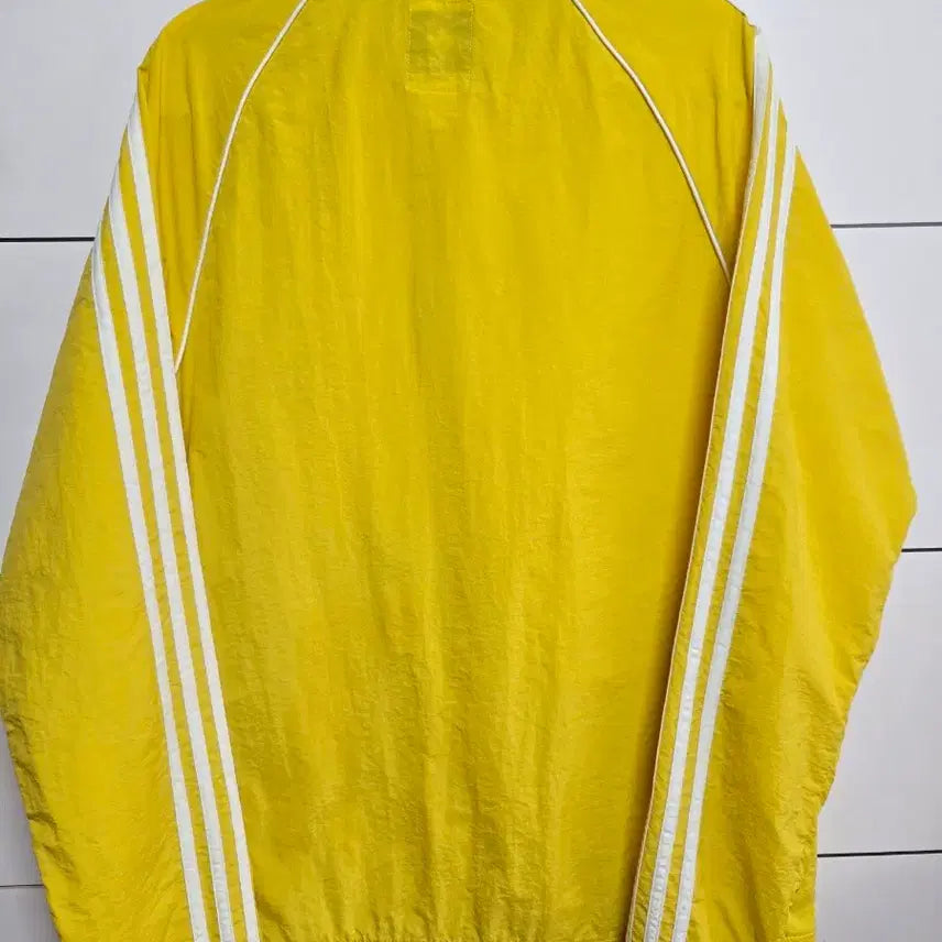[BUNJANG] Adidas Trefoil Woven Windbreaker Jumper / 아디다스 트레포일 우븐 바람막이 점퍼