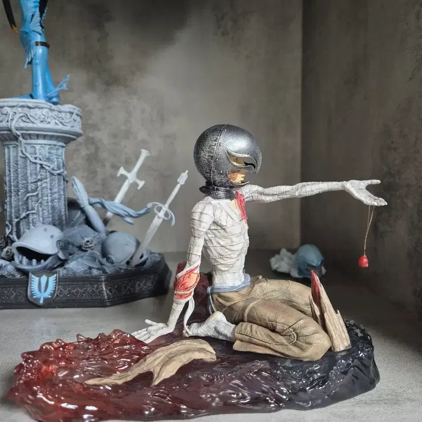 [BUNJANG] TF Oniri Griffith Berserk Resin Statue Figure / tf 오니리 oniri 그리피스 베르세르크 레진 피규어 스테츄 판매합니다