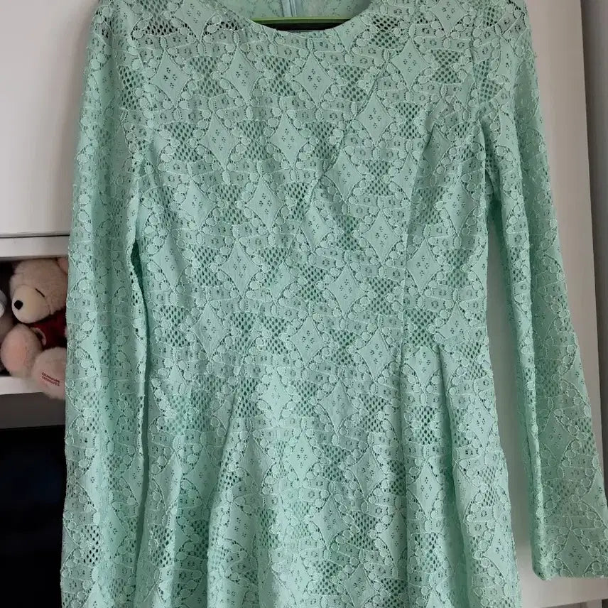 [BUNJANG] Besti Velli Mint Lace Long Sleeve Blouse (Size 55) / [새상품]베스티벨리  민트 레이스 긴팔 블라우스 55