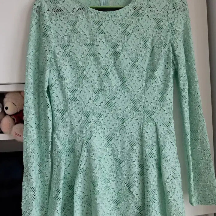 [BUNJANG] Besti Velli Mint Lace Long Sleeve Blouse (Size 55) / [새상품]베스티벨리  민트 레이스 긴팔 블라우스 55