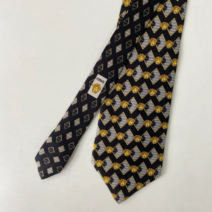 [BUNJANG] Versace Monogram Silk Necktie / Versace 베르사체 모노그램 정품 명품 넥타이