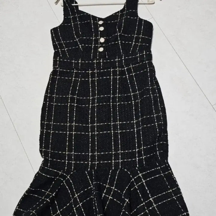 [BUNJANG] Checkered Tweed Mermaid Dress / 하객룩 체크 트위드 머메이드 원피스