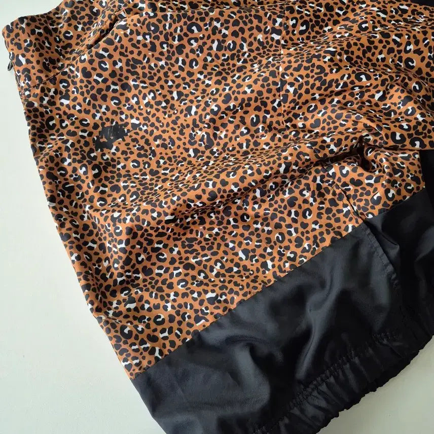 [BUNJANG] Nike Leopard Print Zip-Up Jacket / 나이키 레오파드 패턴집업 자켓