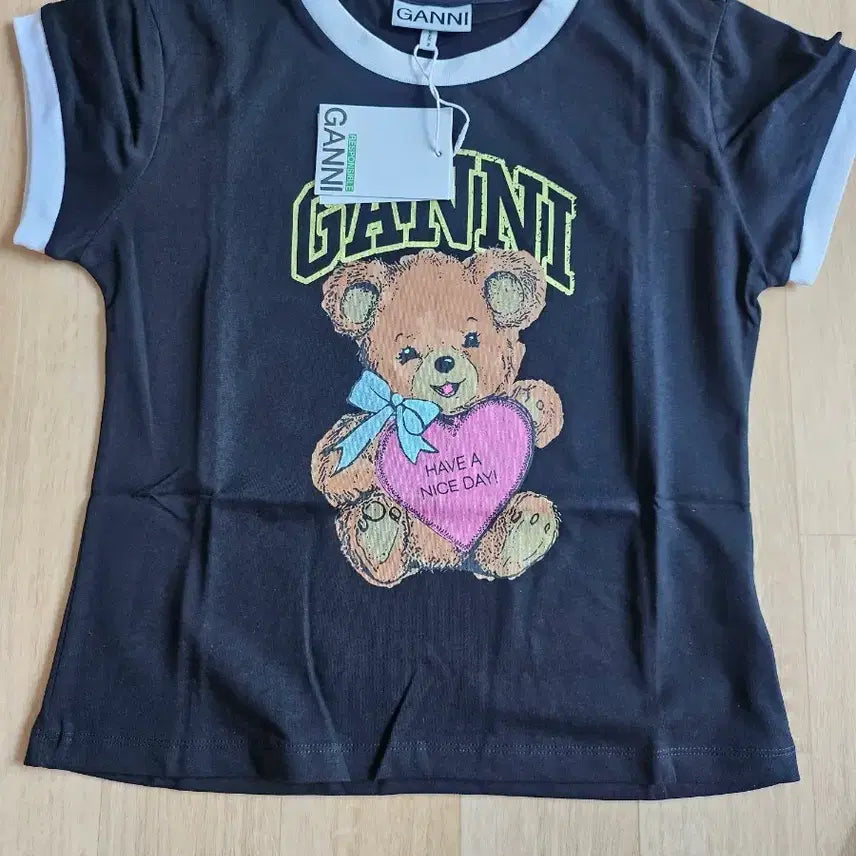 [BUNJANG] Ganitㅡ New Top / 가니티ㅡ 새제품