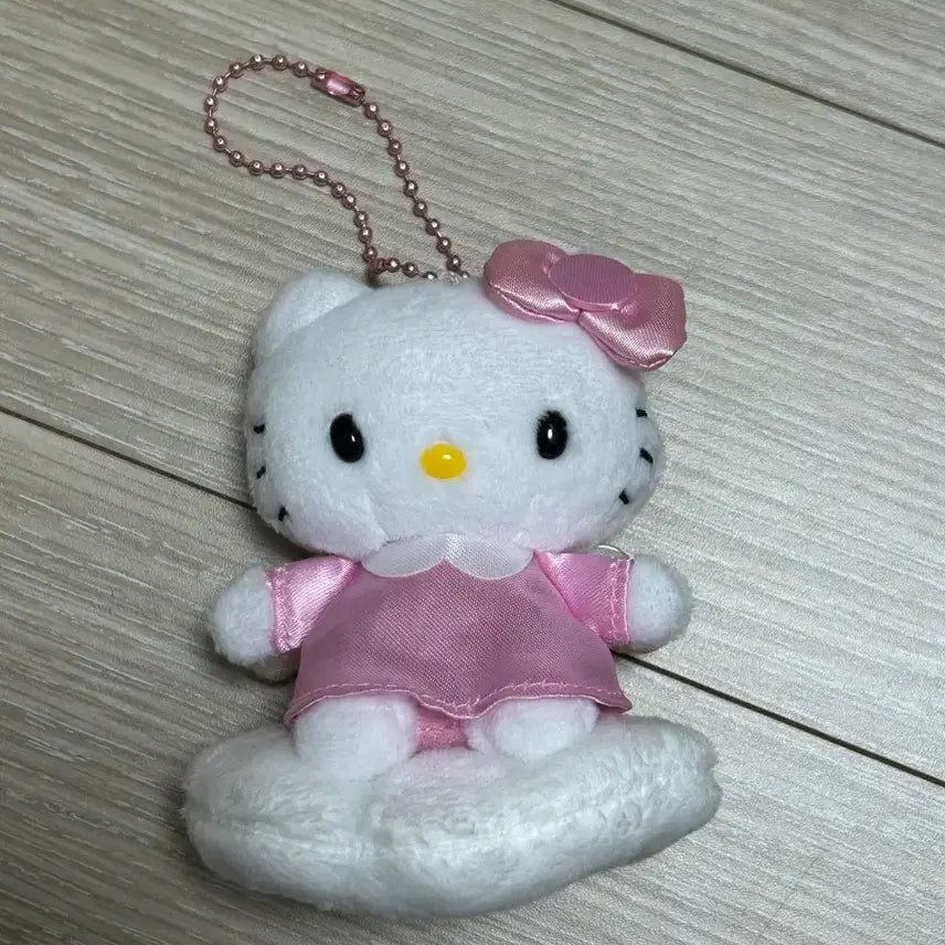 [BUNJANG] Hello Kitty 50th Anniversary Kurumi Kitty Keychain / 헬로키티 50주년 쿠름 키티 키링