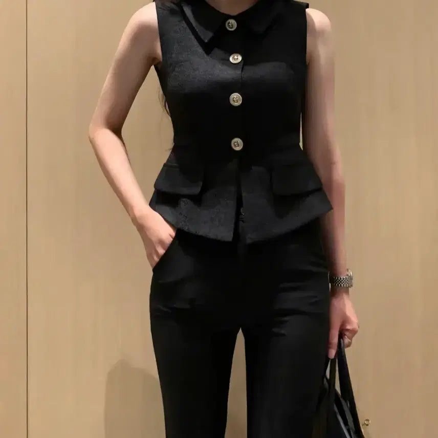 [BUNJANG] KARA Gold Button Tweed Vest Jacket (S) / 카라 금장 베스트 자켓 s