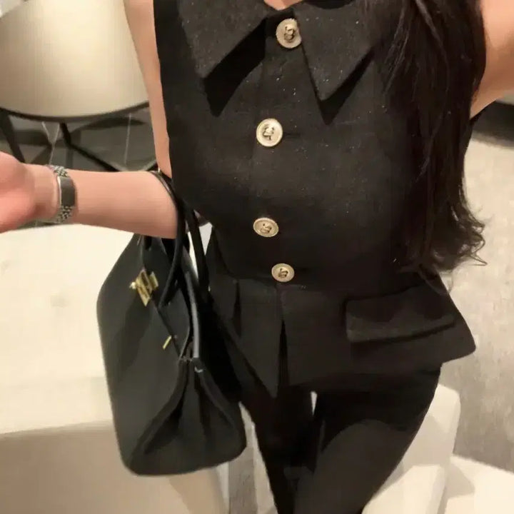 [BUNJANG] KARA Gold Button Tweed Vest Jacket (S) / 카라 금장 베스트 자켓 s