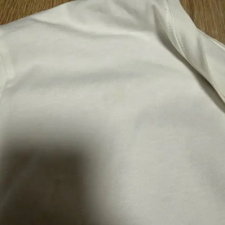 [BUNJANG] Poeto Cake White T-shirt / 포에토 케이크 반팔 티셔츠