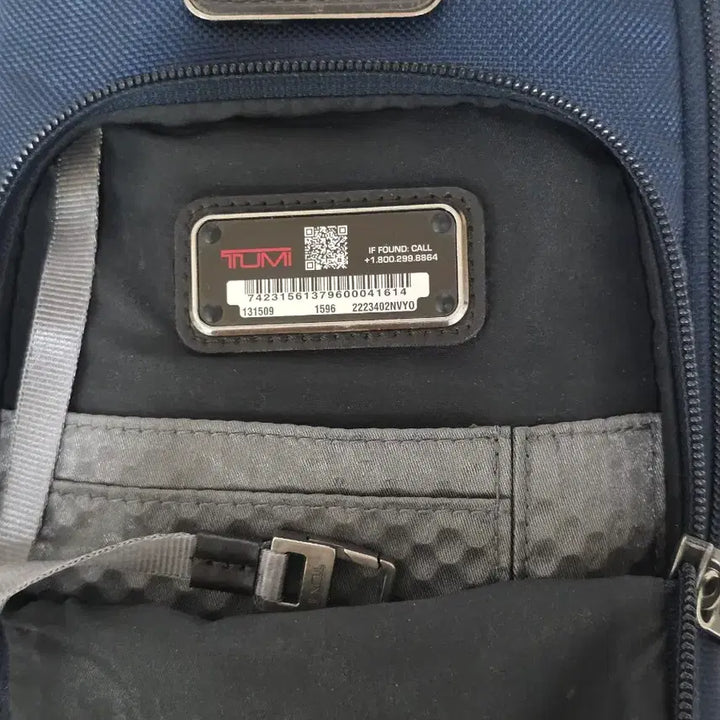 [SOLD OUT] [정품] 투미(TUMI) 알파 브라보 슬링백 네이비