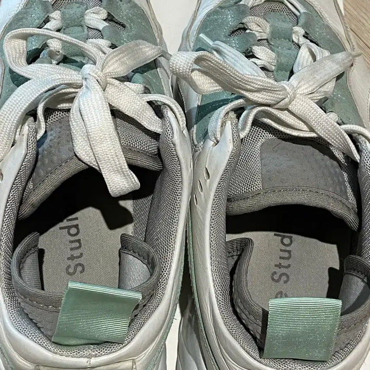 [BUNJANG] Acne Studios Manhattan Sneakers Mint 37 / 아크네 스튜디오 맨하탄 스니커즈 민트 37 (240)