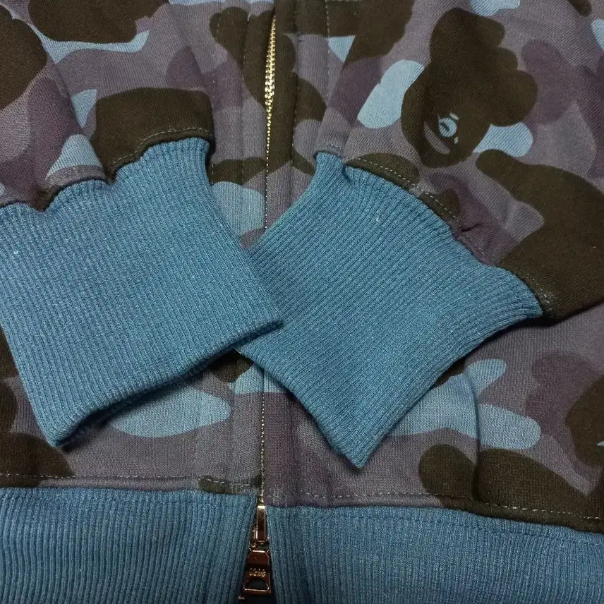 [BUNJANG] BAPE Blue Camo Double Shark Hoodie M / 베이프 블루 카모 더블 샤크 후드집업 M