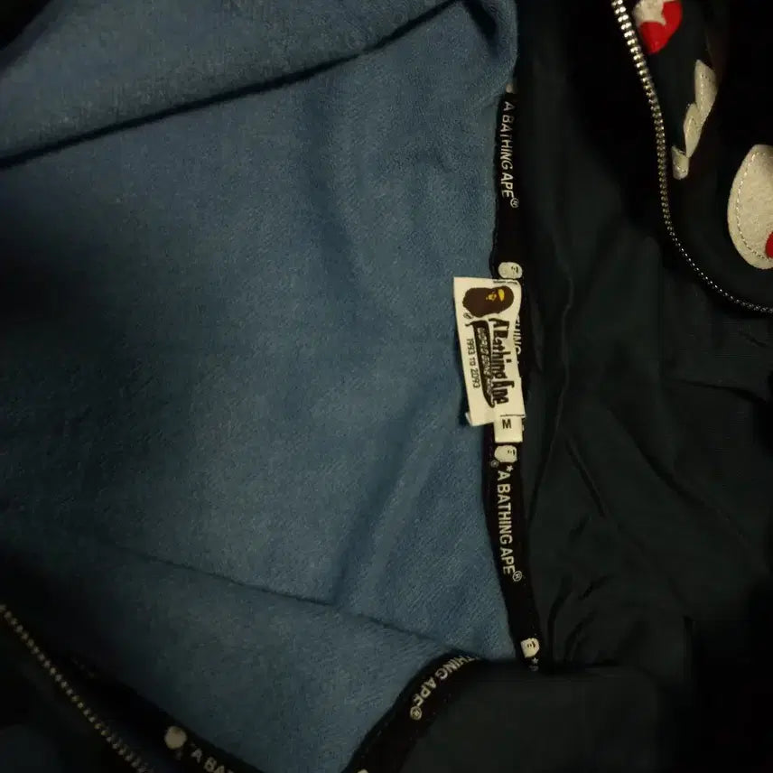 [BUNJANG] BAPE Blue Camo Double Shark Hoodie M / 베이프 블루 카모 더블 샤크 후드집업 M