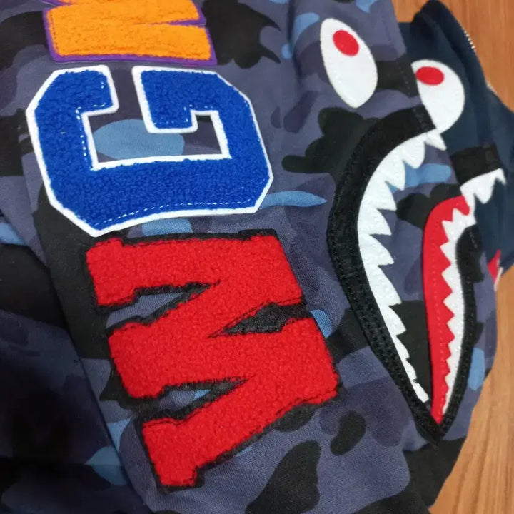 [BUNJANG] BAPE Blue Camo Double Shark Hoodie M / 베이프 블루 카모 더블 샤크 후드집업 M