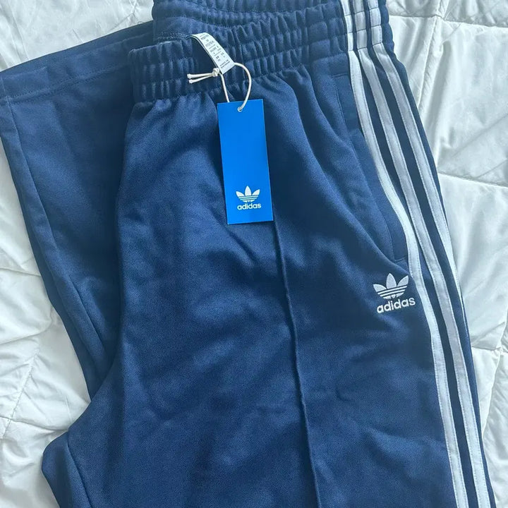 [SOLD OUT] 아디다스 아디컬러 배기 핏 파이어버드 트랙 팬츠 IZ2466