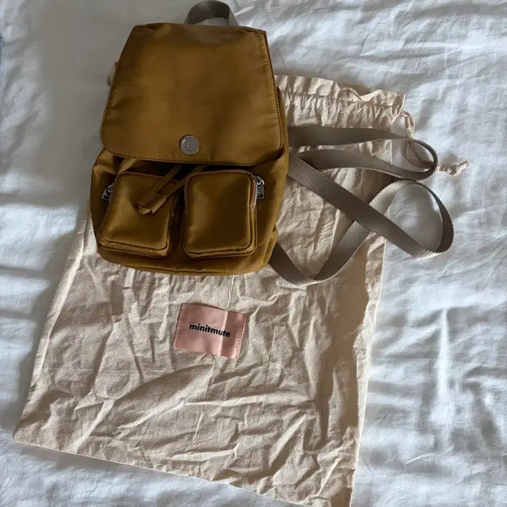 [BUNJANG] MinuteMute Chloe Backpack Khaki / 미닛뮤트 클로 백팩 카키