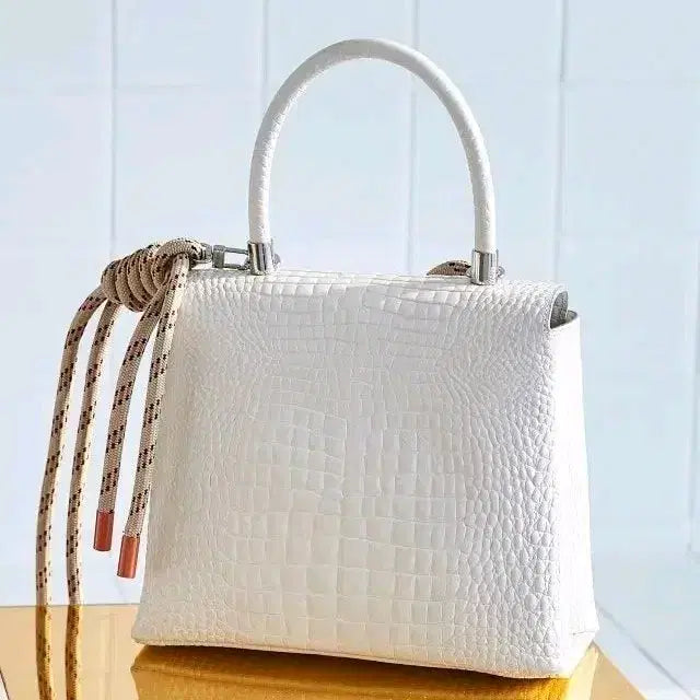 [BUNJANG] KUHO Crocodile Texture 3 Way Handle Tote Bag - Ivory / 구호(KUHO) 크로커다일 텍스처 3 Way 핸들 토트백 아이보리