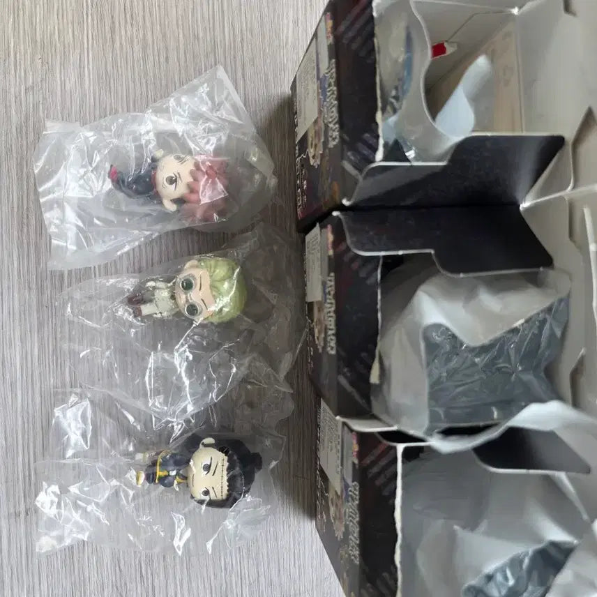 [BUNJANG] Jujutsu Kaisen Step Up Figures Itadori, Nanami, Kenjaku / 주술회전 워킹스텝 스텝업 피규어 이타도리, 나나미, 켄자쿠