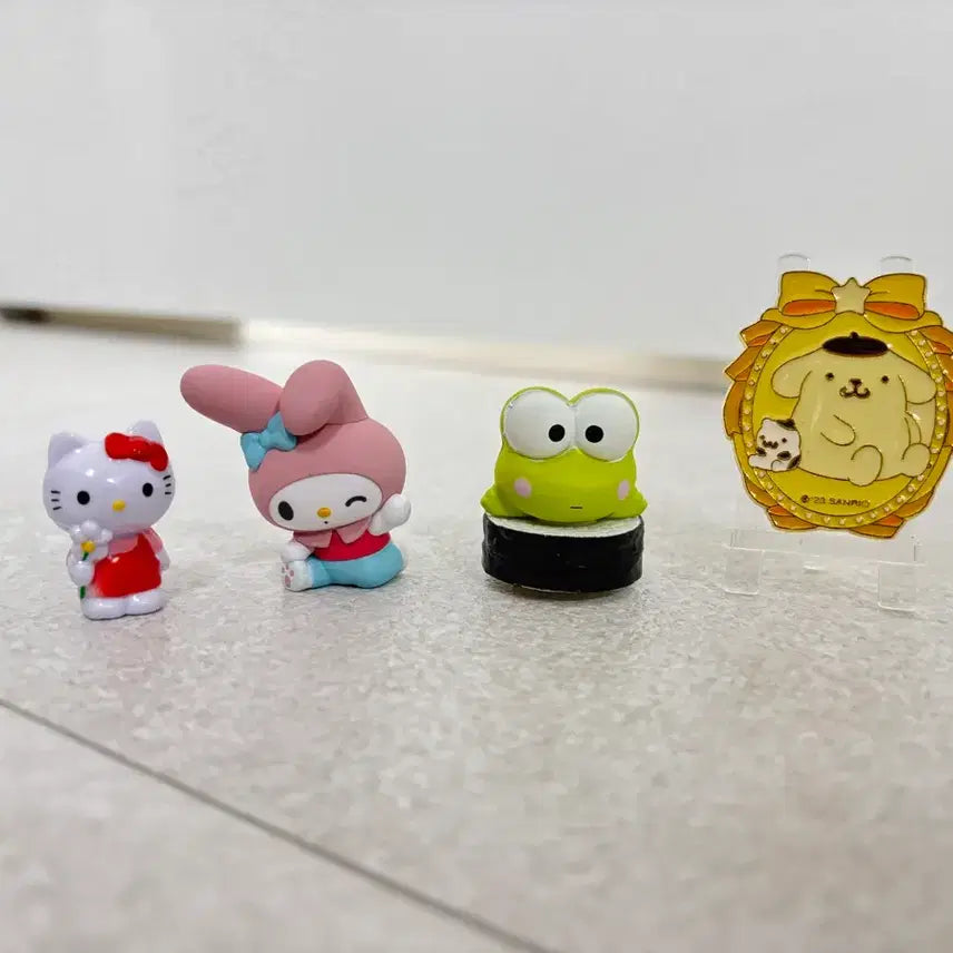 [BUNJANG] Sanrio Gacha Figures Bundle Set / 산리오 가챠 피규어 일괄판매