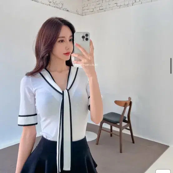 [SOLD OUT] 6.1->2 티나니 티아라 리본 타이 수입의류 반팔 티 블라우스