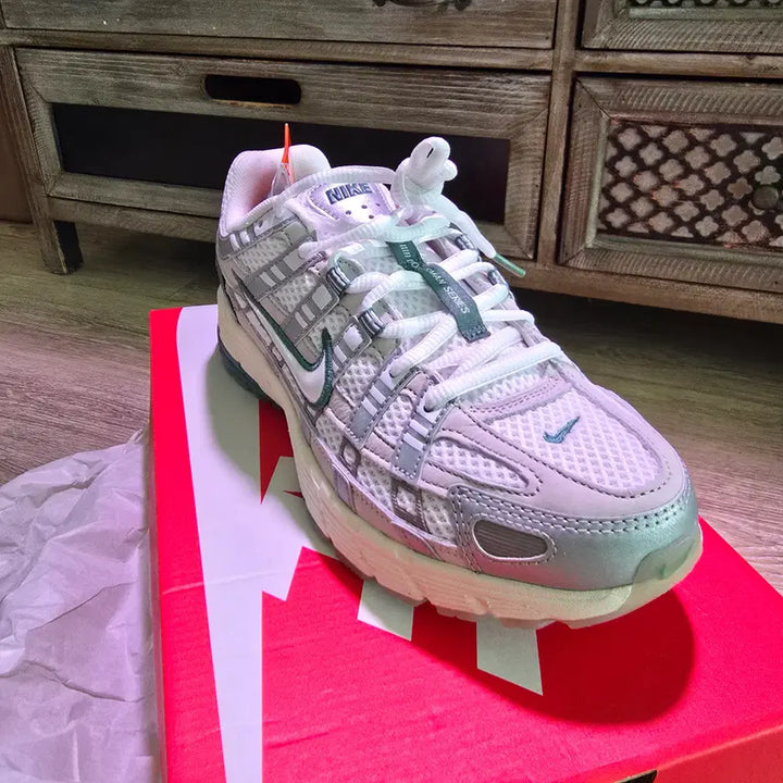 [BUNJANG] Nike P-6000 Running Shoes (Size 260) / 나이키 P-6000 새상품 (미착용) 사이즈 260 운동화