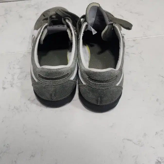 [BUNJANG] Onitsuka Tiger Tokuten Green Kaki Sneakers / 오니츠카티이거 토쿠텐 그린 카키(265)