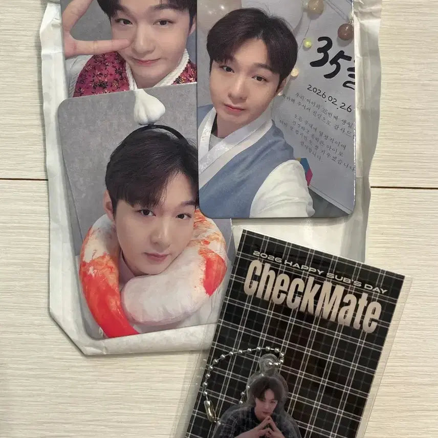 [SOLD OUT] 이창섭 checkmate 생일파티 포카, 키링 일괄