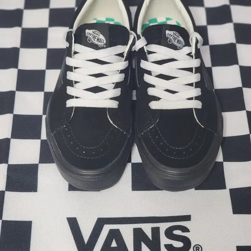 [BUNJANG] Vans Skate Low Black Sneakers / 반스 마켓 스케이트 로우 블랙 230mm