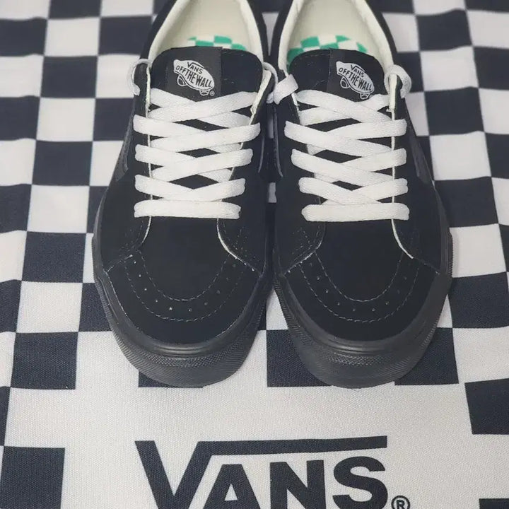 [BUNJANG] Vans Skate Low Black Sneakers / 반스 마켓 스케이트 로우 블랙 230mm