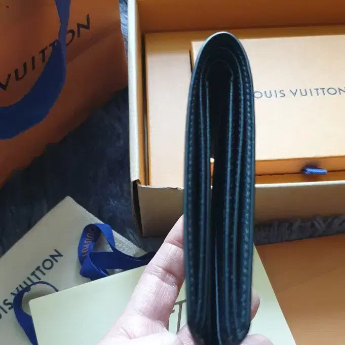 [SOLD OUT] 루이비통 이클립스 반지갑