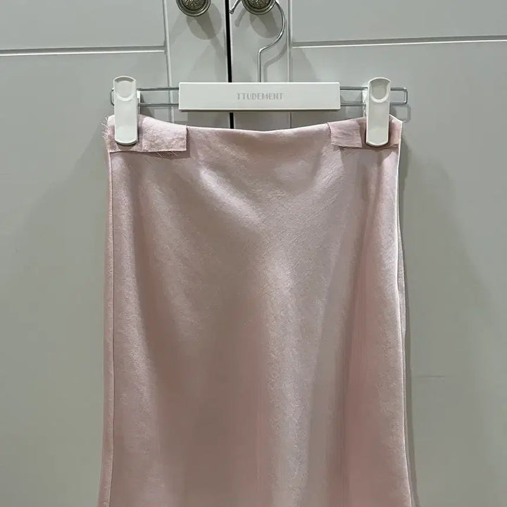[BUNJANG] TUDMENT Satin Mini Skirt Pink / 튜드먼트 새틴 스커트 핑크