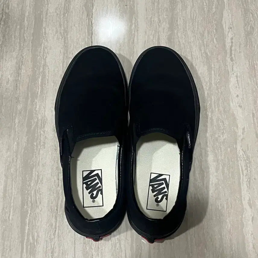 [BUNJANG] Vans Old Skool Slip-On Shoes (Size 245) / 반스 올검 슬립온 245사이즈