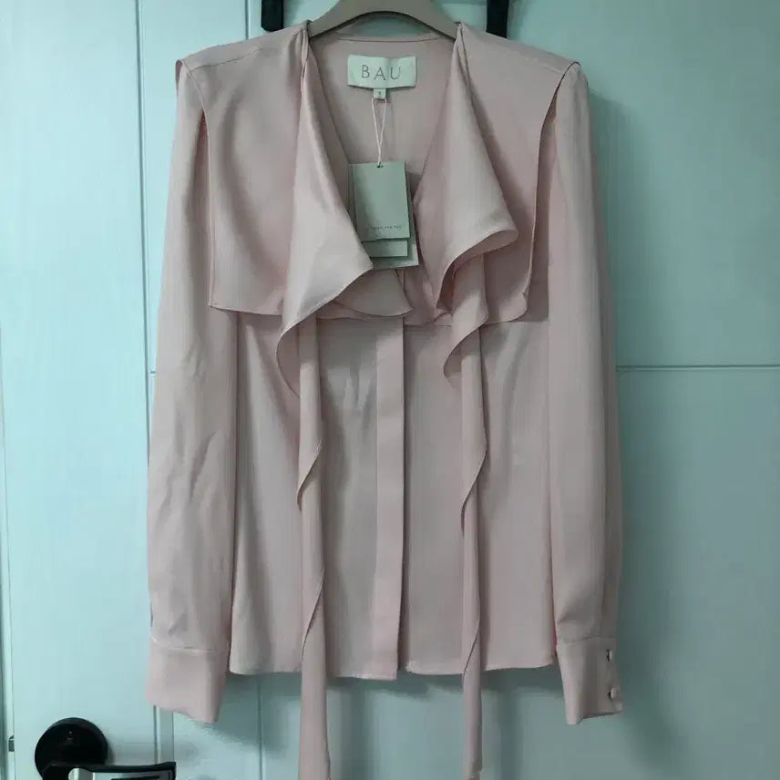 [BUNJANG] Bride And You Willa Cape Tie Blouse / 브라이드앤유 willa cape tie blouse 새상품
