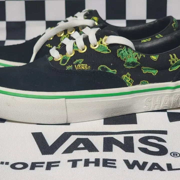 [BUNJANG] Vans Shake Junt Era Pro Sneakers / 반스 X 쉐이크전트 에라 프로 스니커즈 Shake Junt 260mm