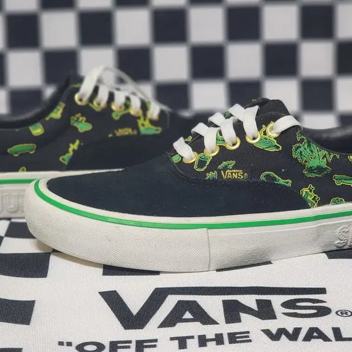 [BUNJANG] Vans Shake Junt Era Pro Sneakers / 반스 X 쉐이크전트 에라 프로 스니커즈 Shake Junt 260mm