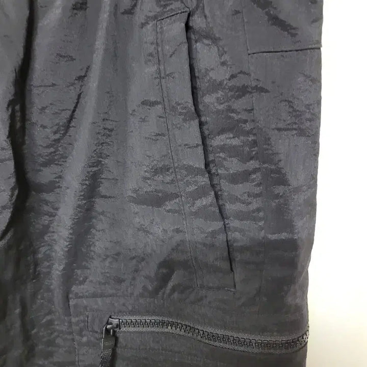 [BUNJANG] National Geographic Carbon Black Cargo Jogger Pants / 내셔널지오그래픽 블랙 카고 조거팬츠