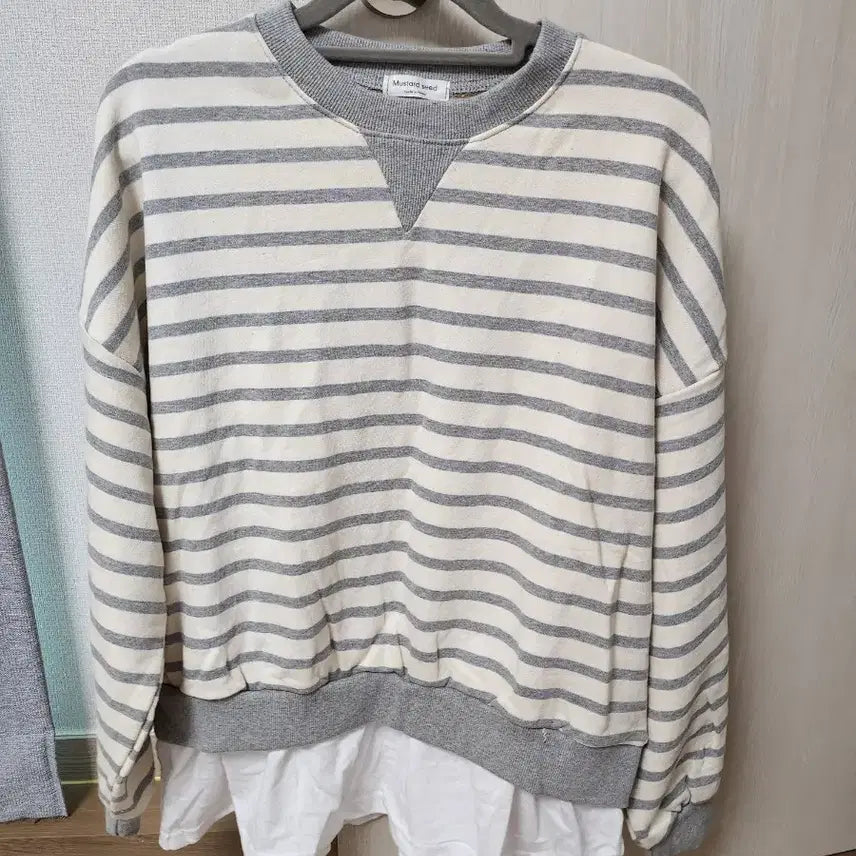 [BUNJANG] Layered Sweatshirt / 여성 레이어드 맨투맨