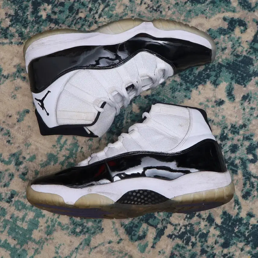 [BUNJANG] Nike Air Jordan 11 Concord 2018 Sneakers / Jordan 에어 조던 11 콩코드 2018버젼 260