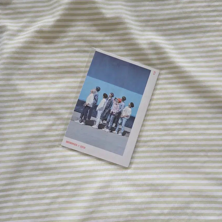 [BUNJANG] BTS 방탄소년단 메모리즈 2019 버전 석진 포카 / BTS 방탄소년단 DVD 메모리즈 2019 버전 석진 포카