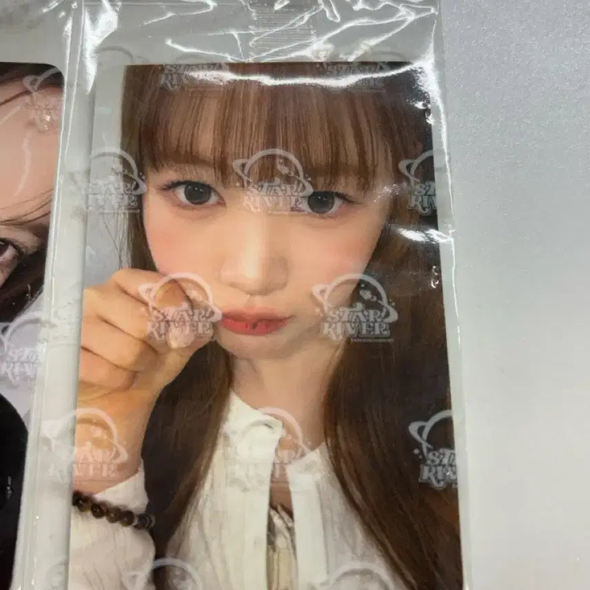 [SOLD OUT] 하츠투하츠 예온 스타리버 5.0 미공포 현물 포카 포토카드