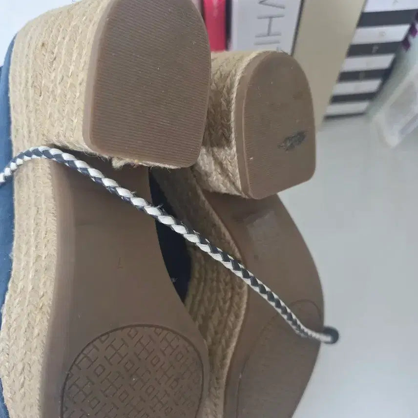 [BUNJANG] Tory Burch Espadrille Wedge Sandals Blue US 7 / 토리버치 에스파드류 웨지 샌들 블루 240 (US7) 10cm