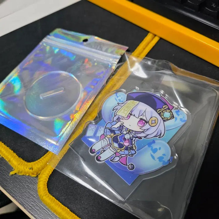 [BUNJANG] Chichi Acrylic Stand / 치치 아크릴스탠드