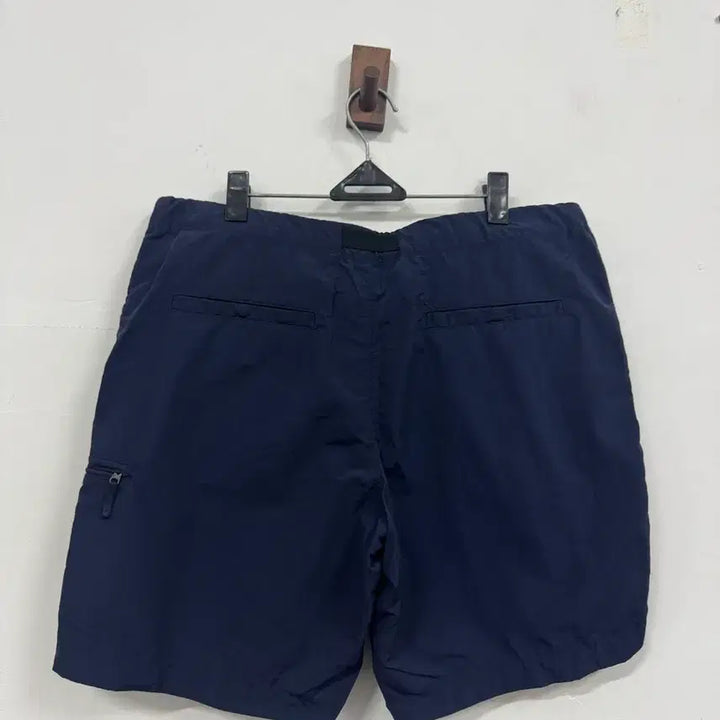 [BUNJANG] Uniqlo Belted Shorts (Size 33-36) / (33-36/L)유니클로 벨티드 반바지