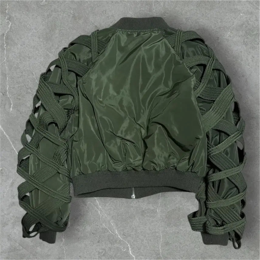 [BUNJANG] JS New York Khaki Bomber Jacket / JS뉴욕 카키색 끈 장식 봄버 자켓