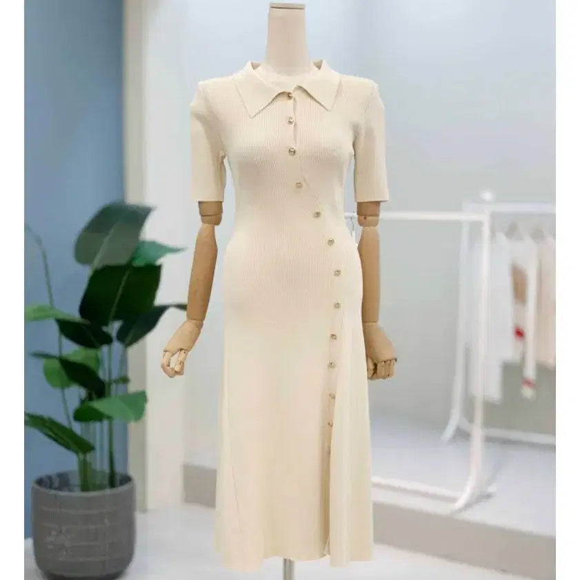 [SOLD OUT] 23만원짜리 백화점 로로시크 언발란스 골드버튼 슬림핏 A라인 골지원피스