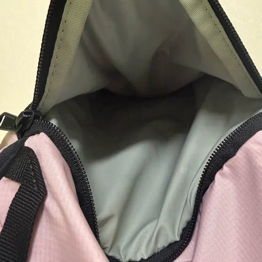 [BUNJANG] Salomon Mont Backpack (Baby Pink) / 살로몬 몽트 백팩 (베이비핑크)