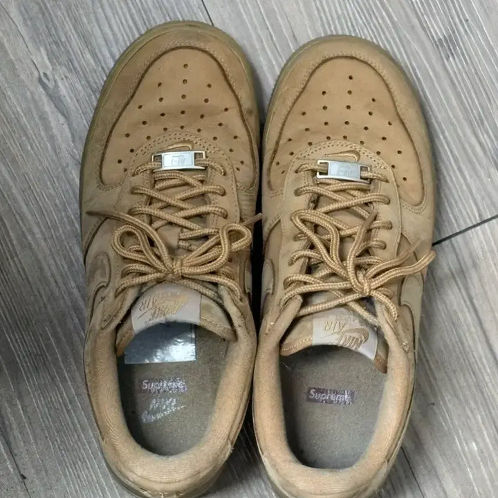 [SOLD OUT] 나이키 슈프림 된장포스 240 us6