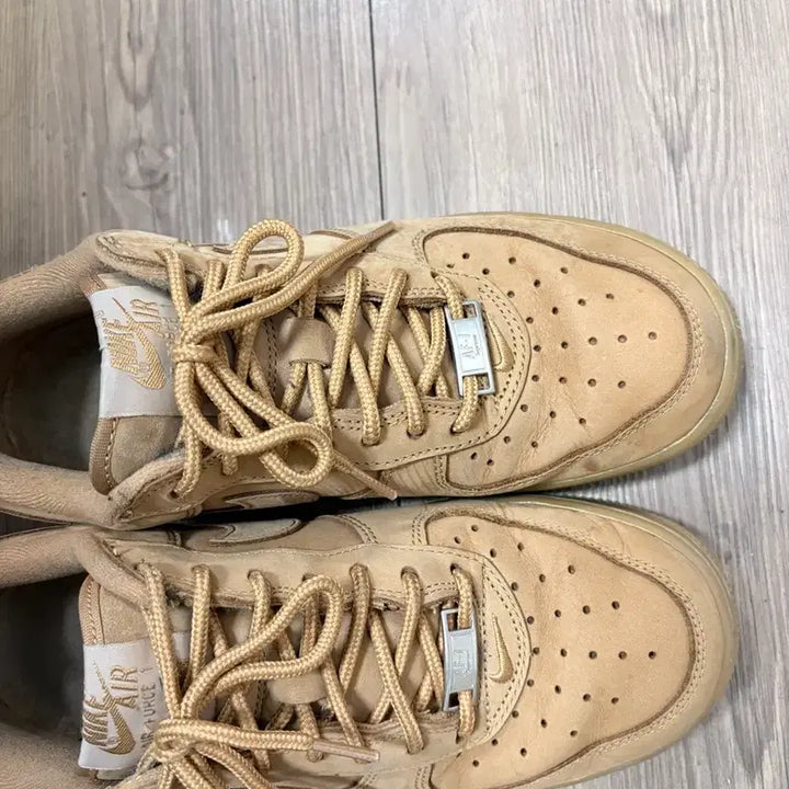 [SOLD OUT] 나이키 슈프림 된장포스 240 us6